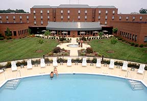 Clarion Hotel & Conference Center Shepherdstown - USA